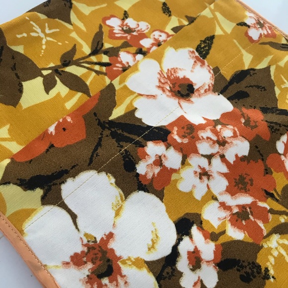 Handmade Pocket Organizer - Picture 2 of 7